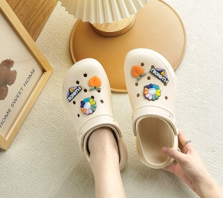 【返9】环球2022新款洞洞鞋女夏外穿防滑厚底办公室包头拖鞋男ins潮爆款