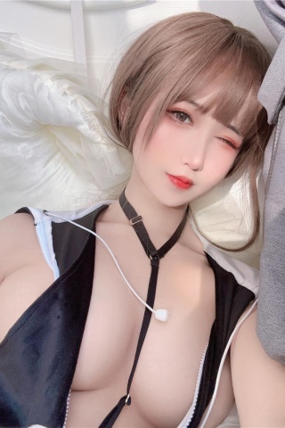 三度_69 Vol.082 小虎鲸